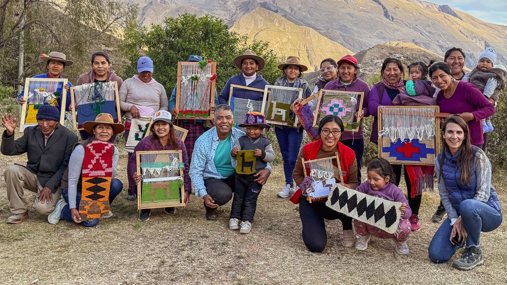 Mujeres originarias y fortalecimiento del trabajo económico y político
